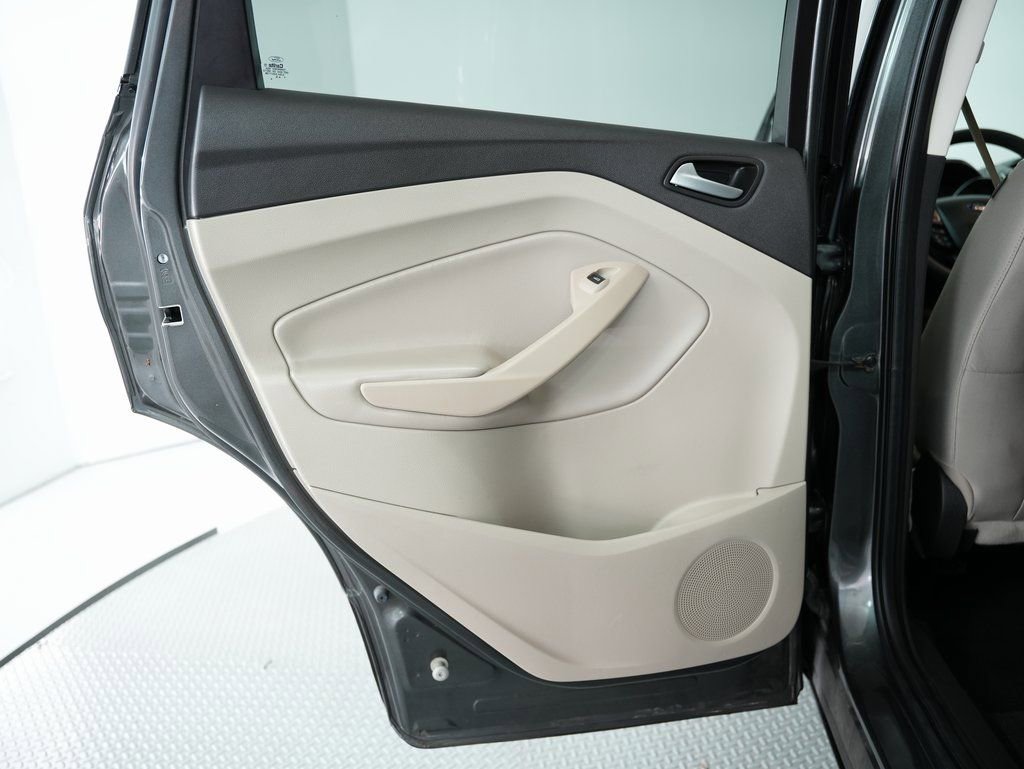 Used 2018 Ford Escape SE image 33