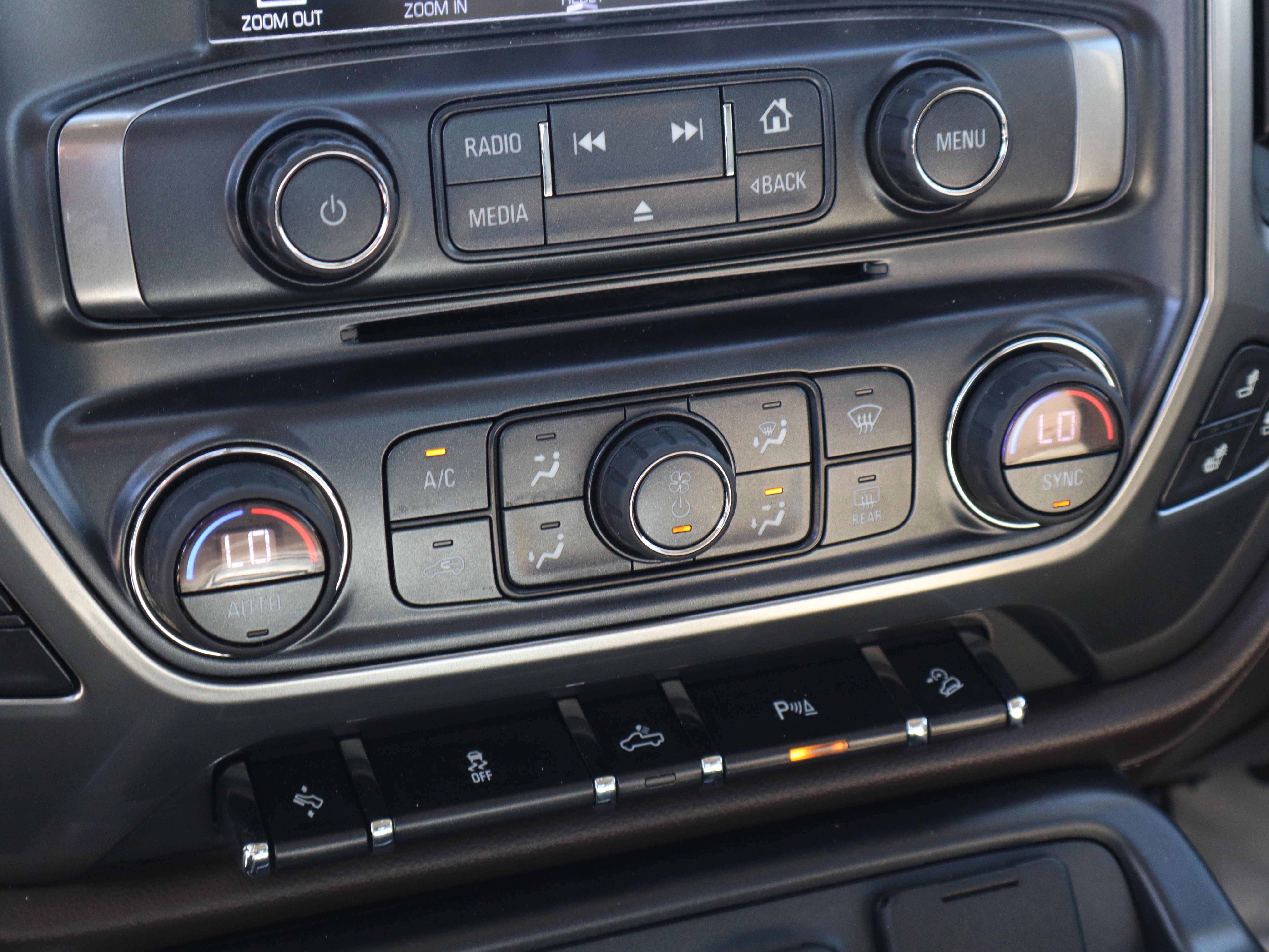 Used 2018 Chevrolet Silverado 1500 LTZ Z71 w/ LTZ Plus Package image 35