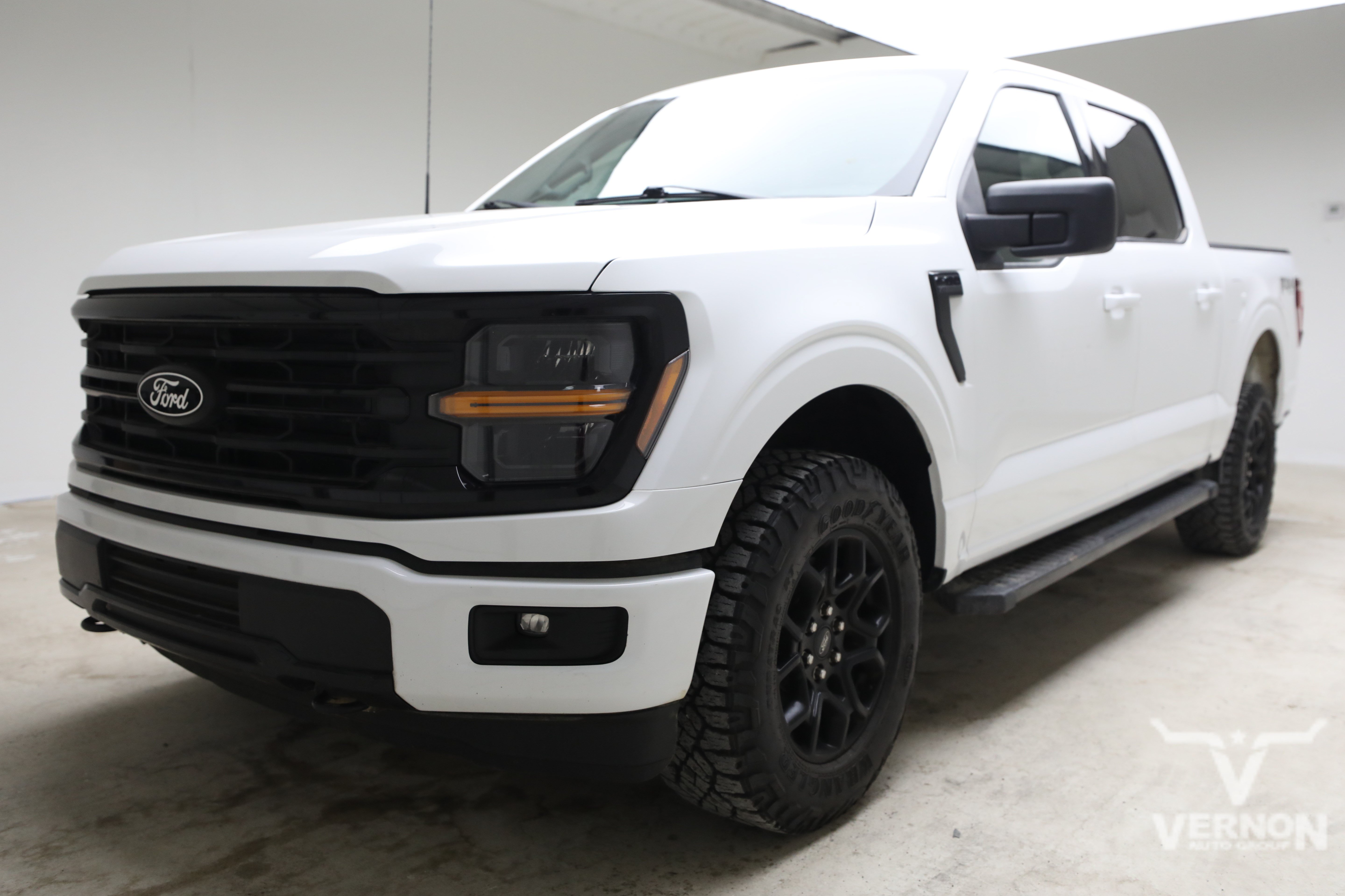 Used 2025 Ford F150 XLT w/ Equipment Group 301A Standard AWD/4WD image 1