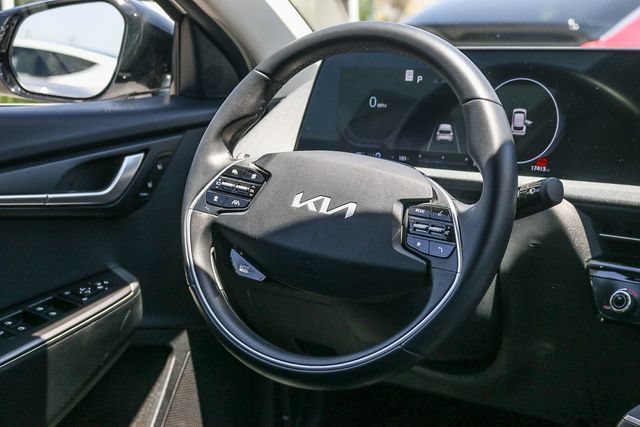 Used 2024 Kia EV6 Light RWD image 19