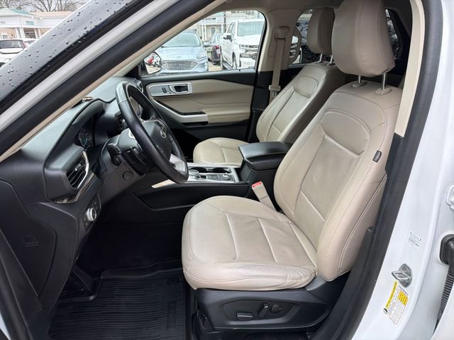 Used 2021 Ford Explorer Limited w/ Hybrid Equipment Group 310A AWD/4WD image 13