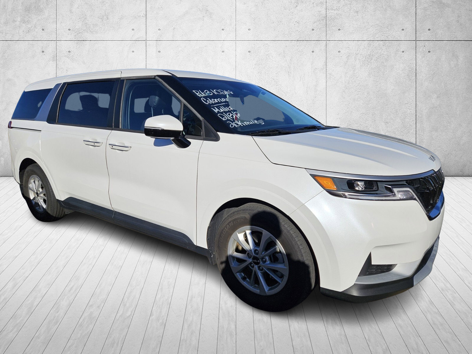 Used 2024 Kia Carnival LX