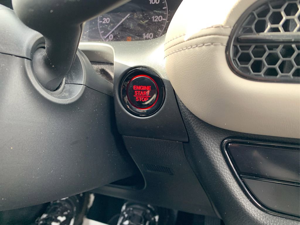 Certified 2023 Honda HR-V LX image 34