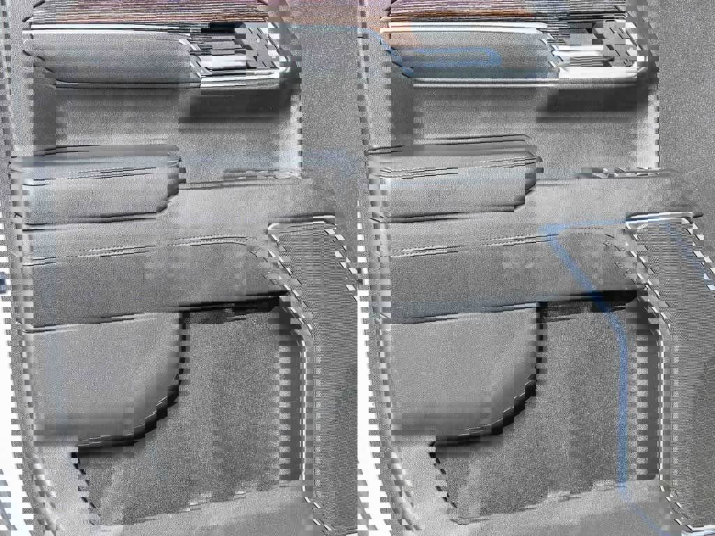 Used 2022 GMC Sierra 1500 Elevation image 28