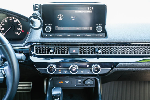 Used 2022 Honda Civic Sport image 13