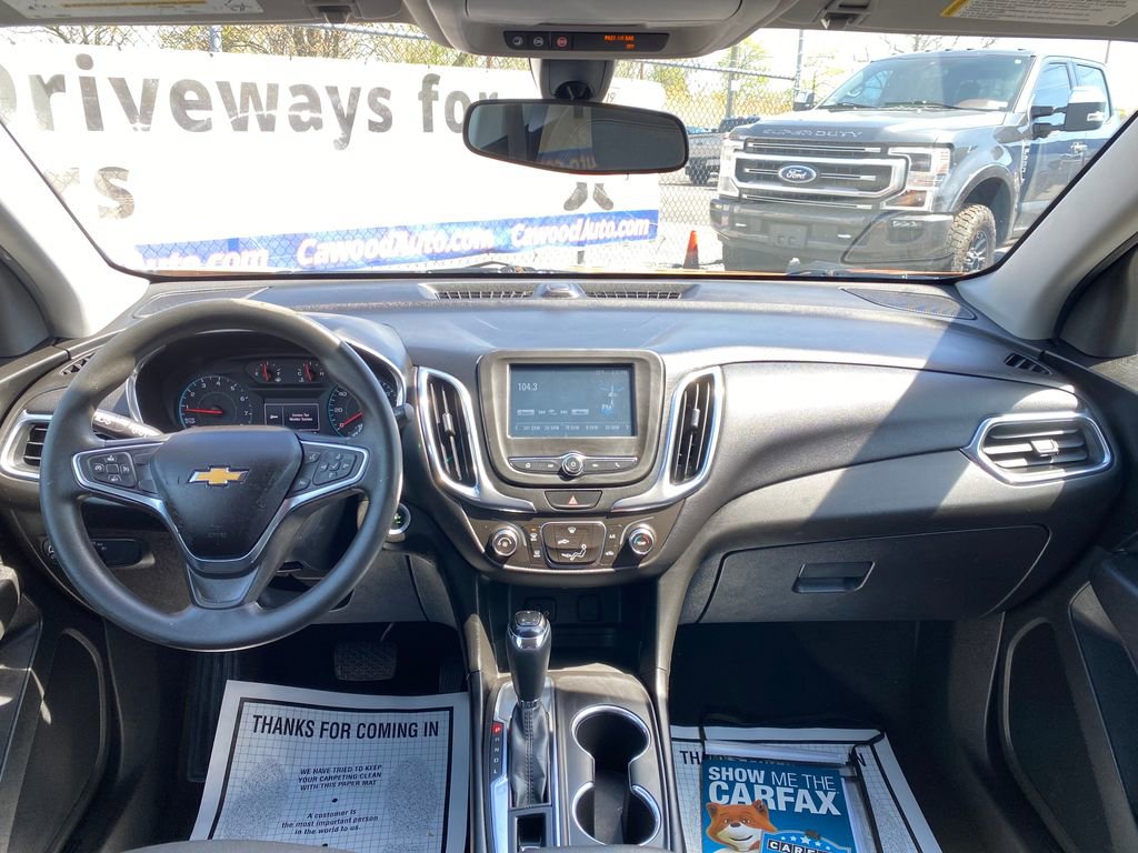 Used 2018 Chevrolet Equinox LT FWD image 18