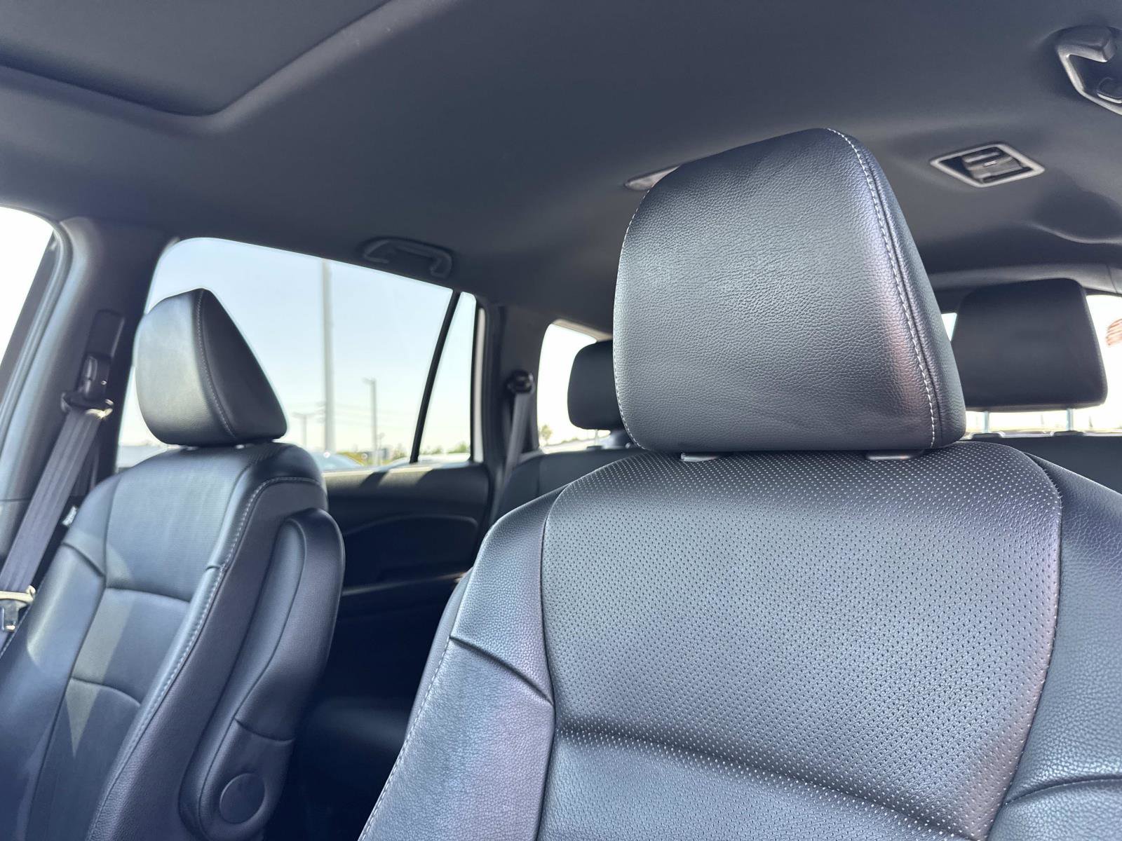 Used 2023 Honda Passport EX-L image 23