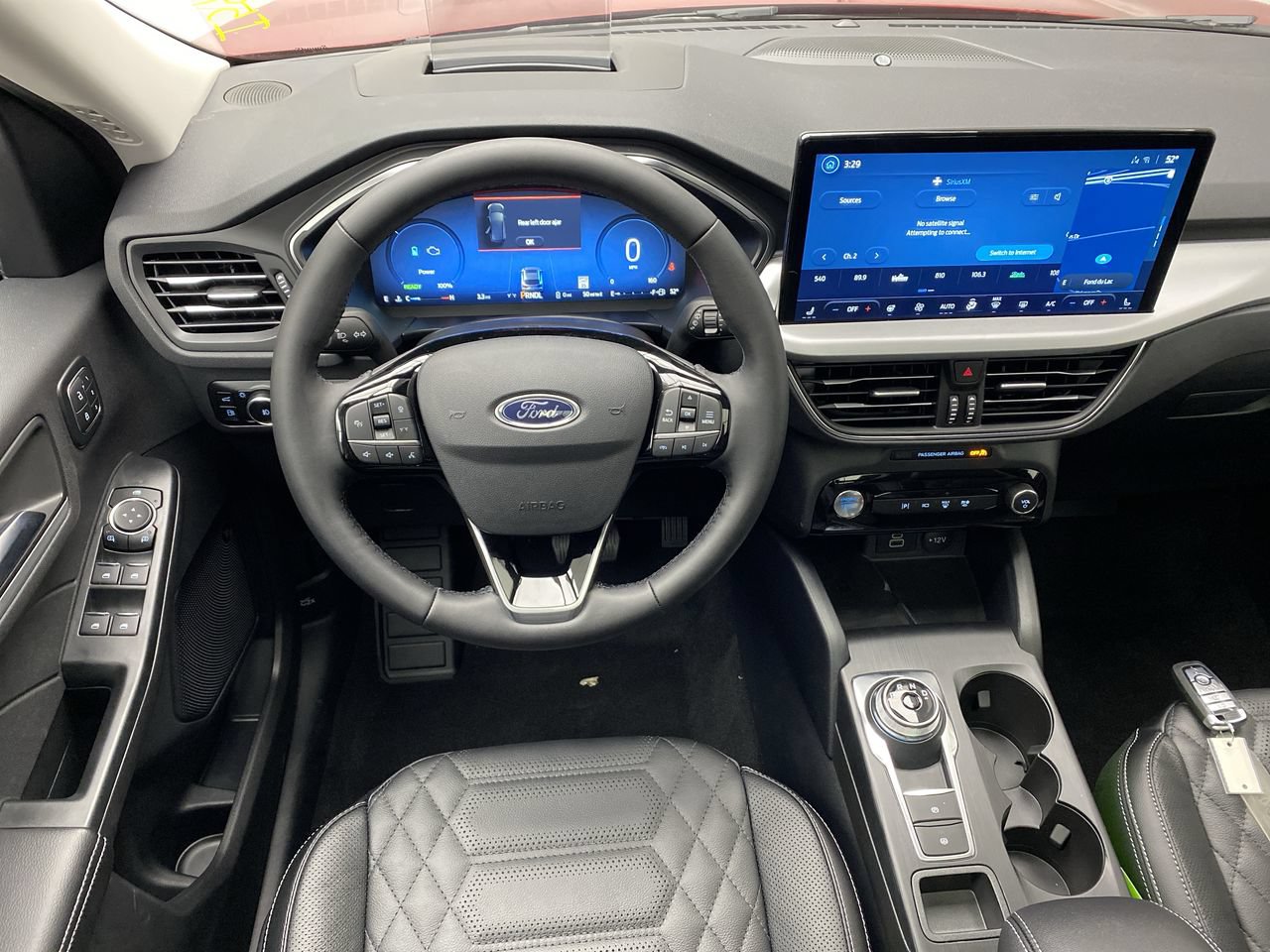 New 2024 Ford Escape SE w/ PHEV Premium Package FWD image 14