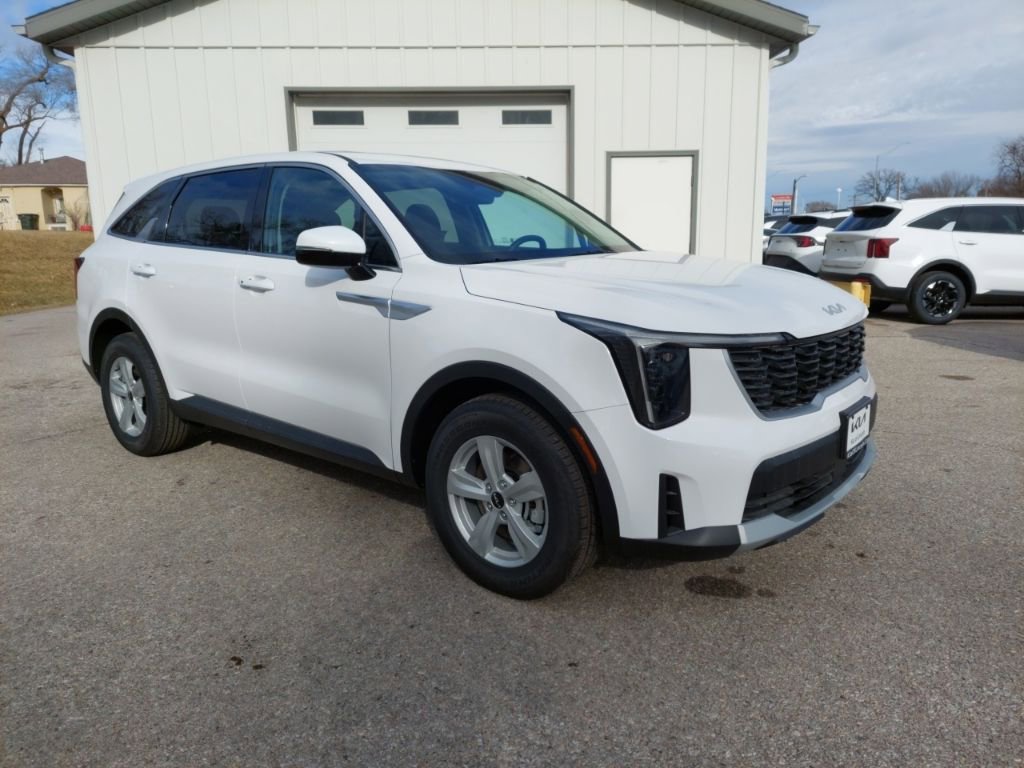 New 2026 Kia Sorento LX