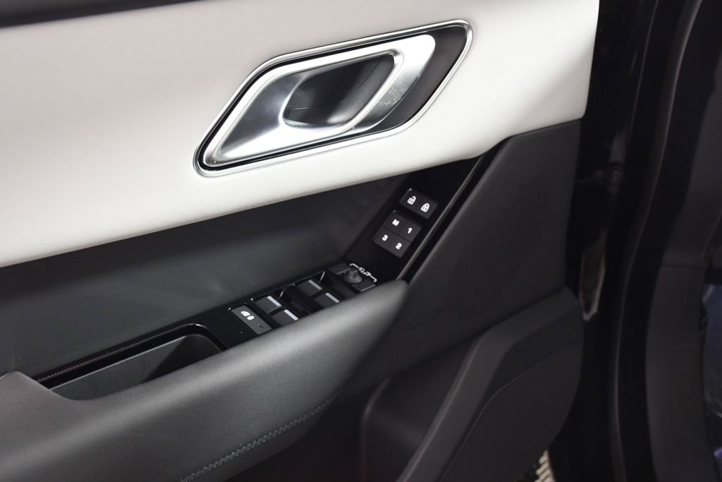 New 2026 Land Rover Range Rover Velar S AWD/4WD image 15