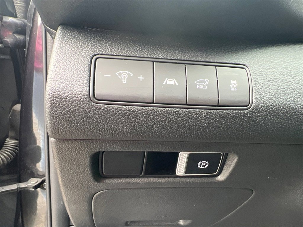 Used 2023 Hyundai Santa Fe SEL image 14