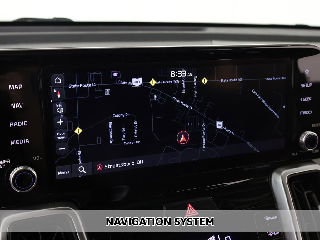 Used 2022 Kia Sorento S w/ Panoramic Sunroof Package AWD/4WD image 3