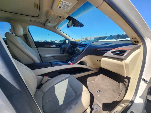 Used 2013 Lincoln MKZ Reserve image 18