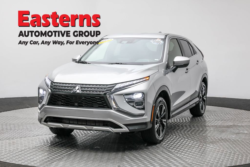 Used 2024 Mitsubishi Eclipse Cross SE image 1