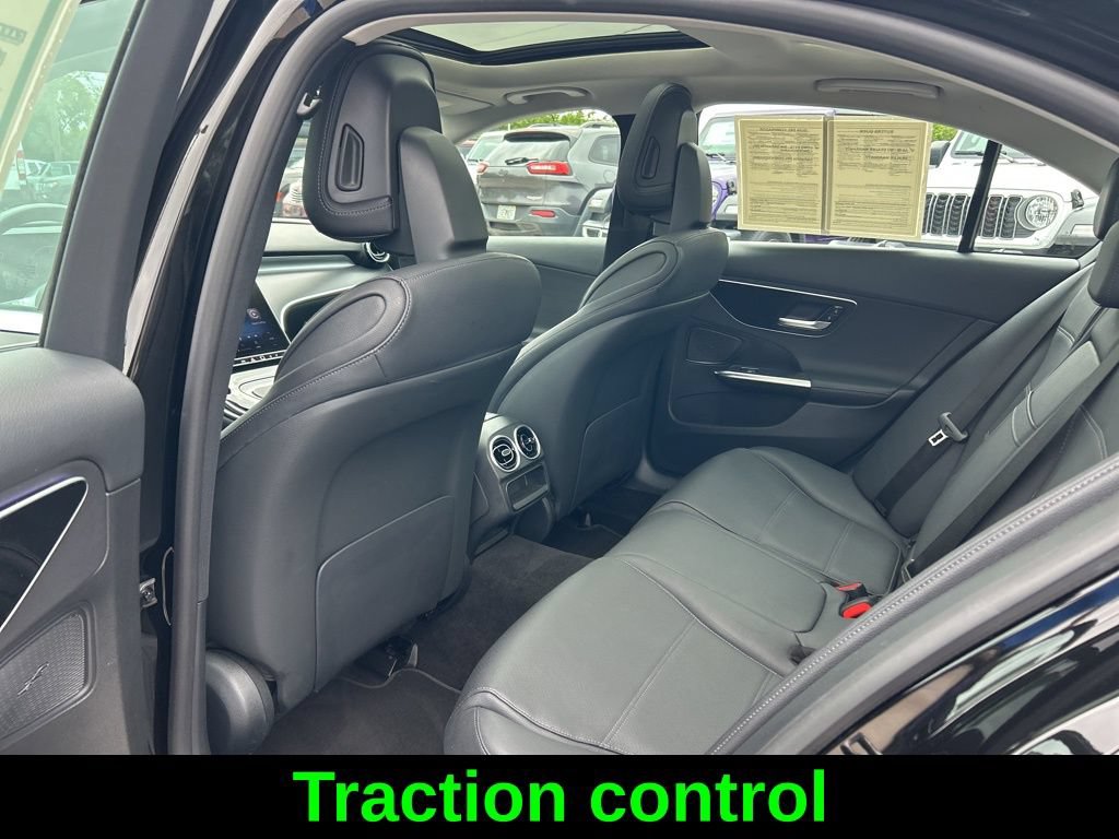 Used 2025 Mercedes-Benz C 300 Sedan image 30