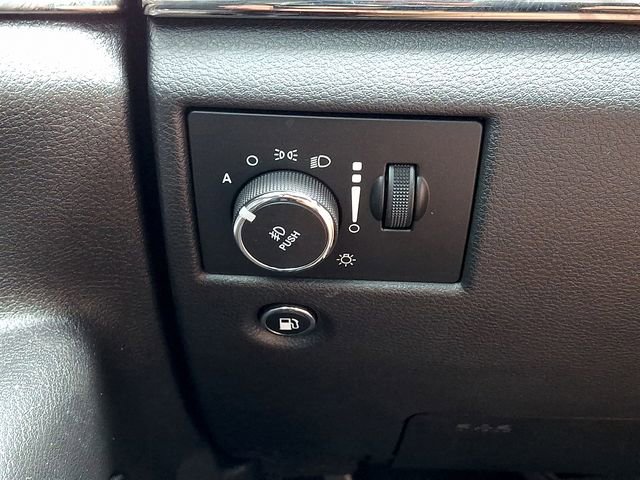 Used 2019 Jeep Grand Cherokee Limited X image 26