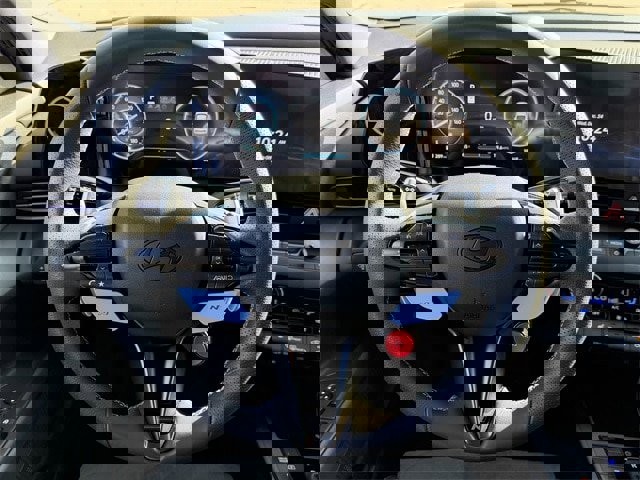 Used 2025 Hyundai Elantra N image 13