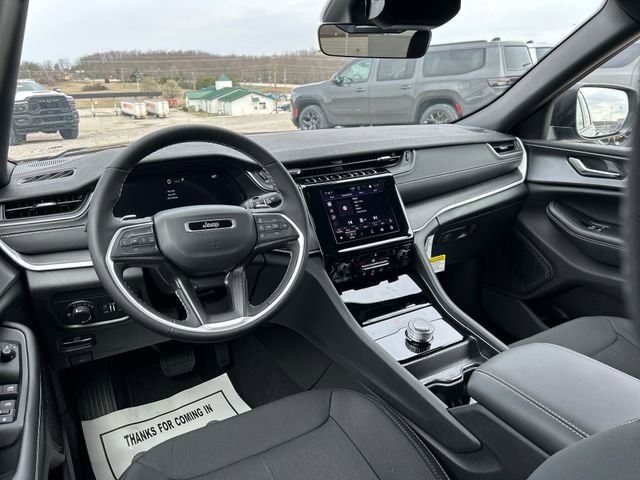 New 2026 Jeep Grand Cherokee Laredo X image 9