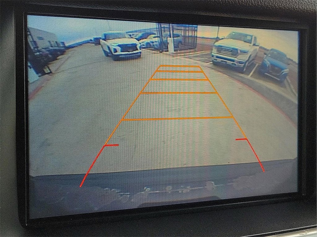 Used 2016 Chevrolet Tahoe LT w/ Luxury Package image 18