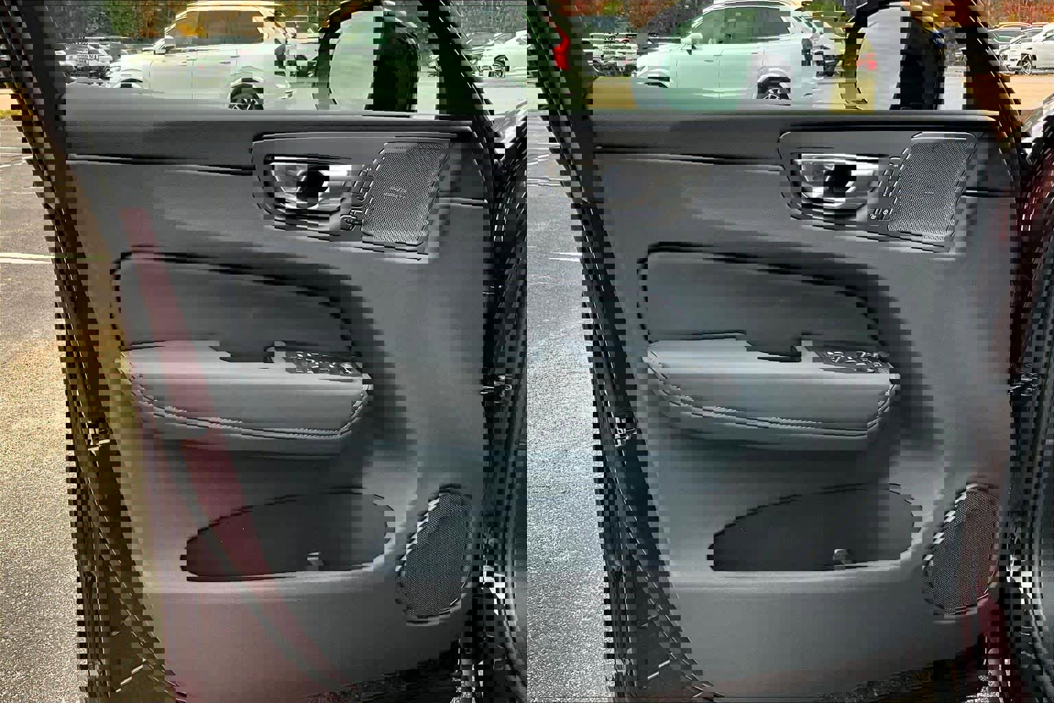 New 2026 Volvo XC60 B5 Plus w/ Protection Package Premier image 11