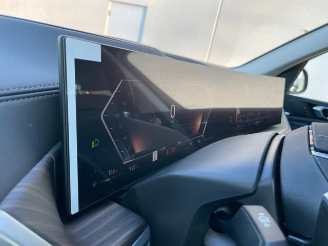 Used 2026 BMW X7 xDrive40i w/ Premium Package image 18