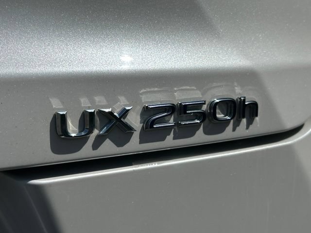 Used 2020 Lexus UX 250h w/ Premium Package AWD/4WD image 14