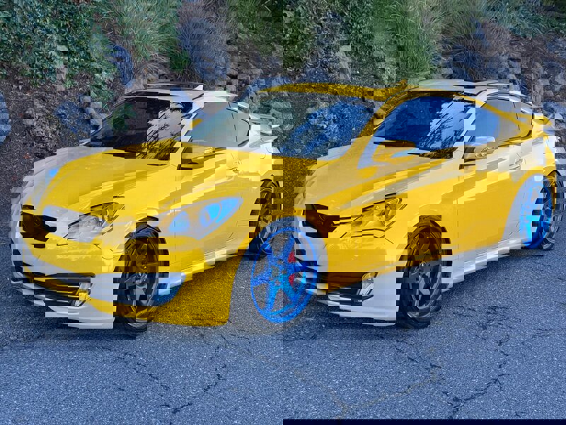 Used 2012 Hyundai Genesis 3.8 RWD image 1