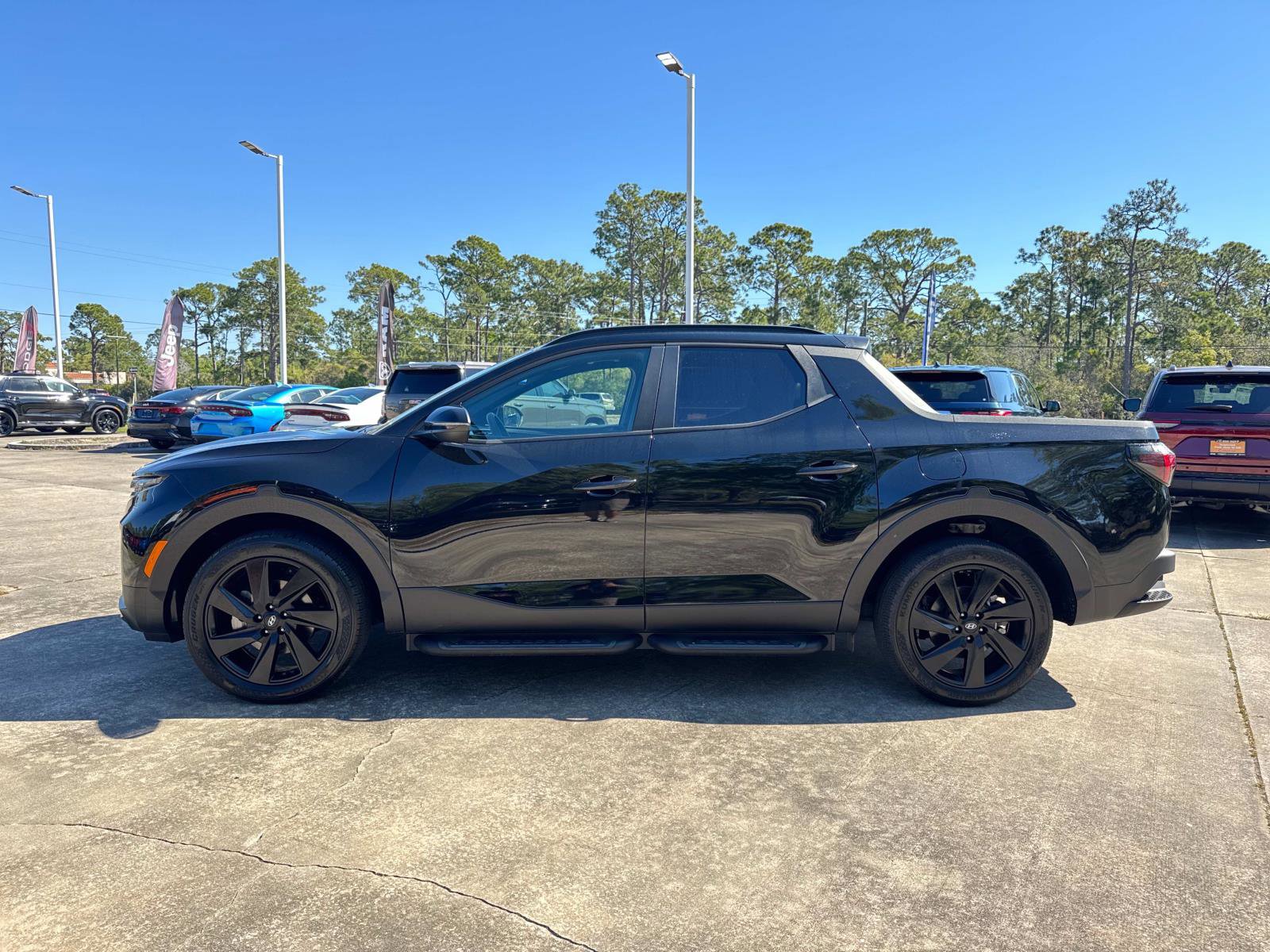 Used 2024 Hyundai Santa Cruz Night image 6