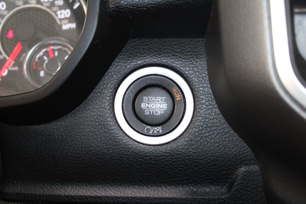 Used 2024 RAM 2500 Big Horn image 47