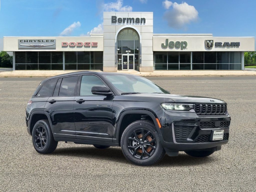 New 2026 Jeep Grand Cherokee Altitude