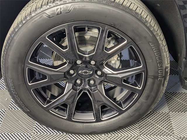 Certified 2024 Chevrolet Tahoe Premier w/ Premium Package 2 image 8