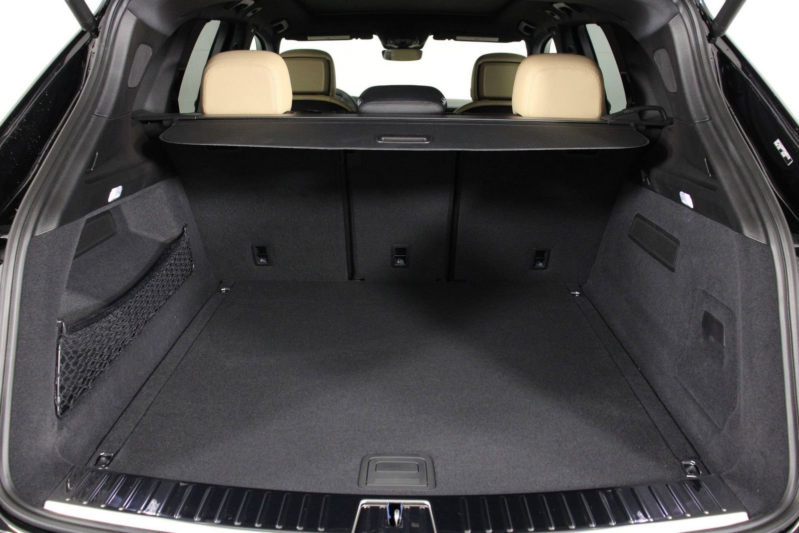 New 2026 Porsche Cayenne AWD/4WD image 18