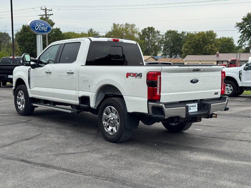 Used 2024 Ford F350 Lariat w/ Chrome Package image 6