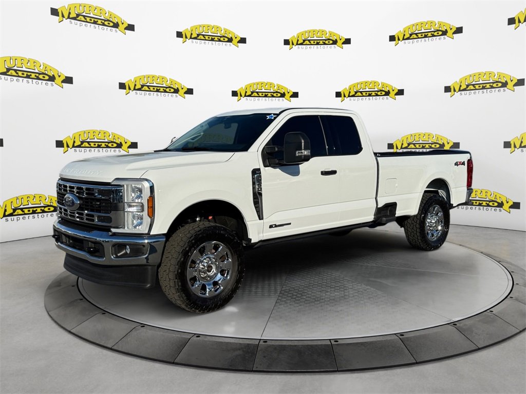 Used 2025 Ford F250 XLT image 1