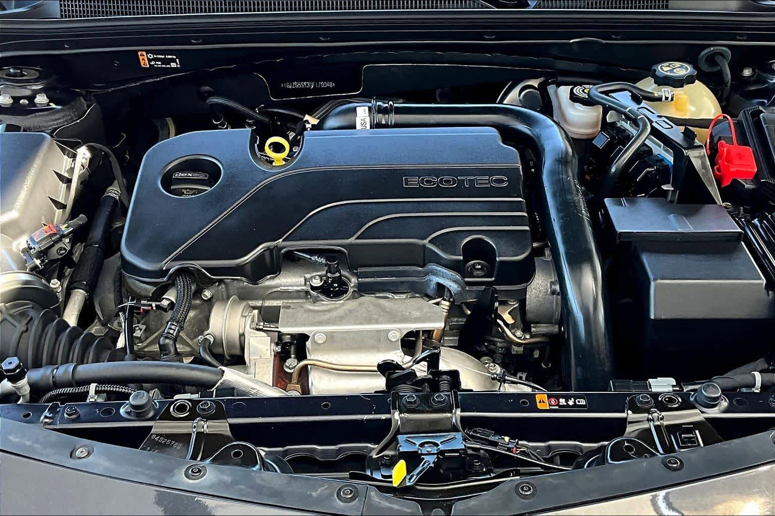 Used 2022 Chevrolet Malibu RS image 31