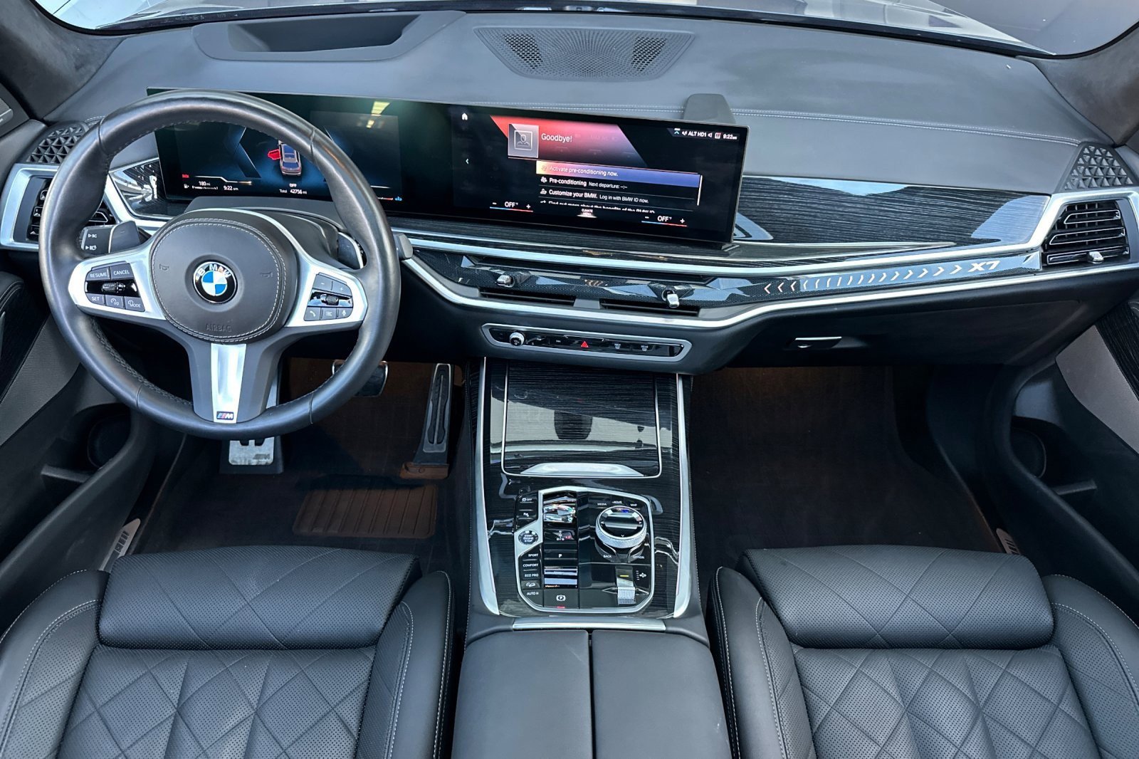 Used 2023 BMW X7 xDrive40i w/ Executive Package AWD/4WD image 12