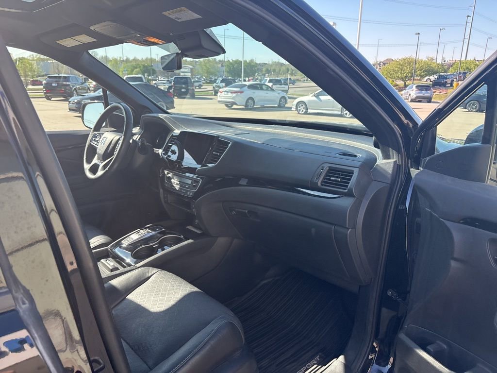 Used 2023 Honda Passport Elite image 29