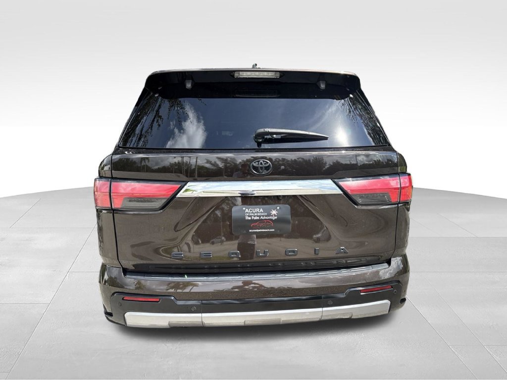 Used 2024 Toyota Sequoia Limited w/ Tow Technology Package RWD image 4