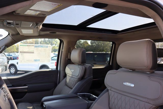 Used 2026 Ford F350 Platinum w/ Platinum Plus Package AWD/4WD image 5