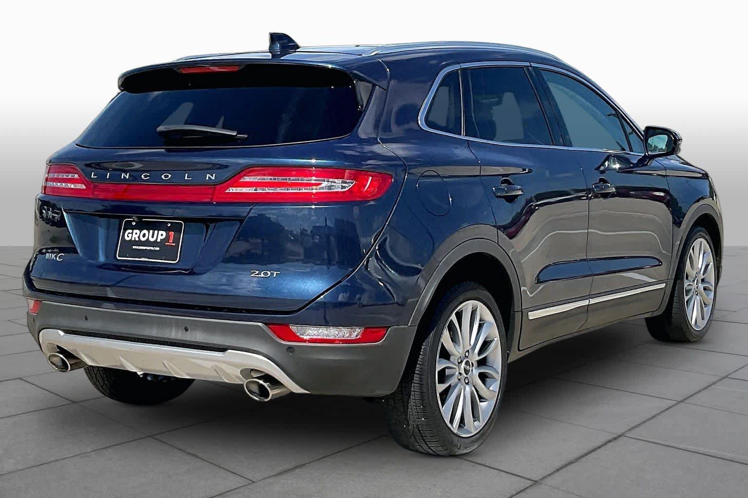 Used 2017 Lincoln MKC Reserve FWD image 13