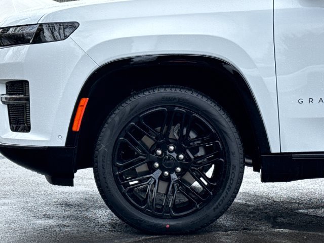 New 2026 Jeep Grand Wagoneer Limited AWD/4WD image 7