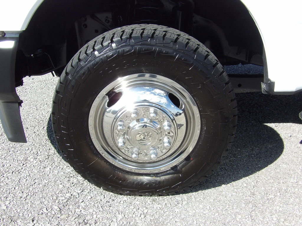 Used 2022 Ford F350 XL w/ Power Equipment Group image 52