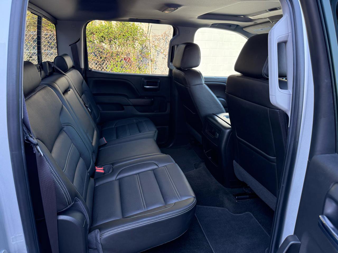 Used 2017 GMC Sierra 1500 Denali image 10