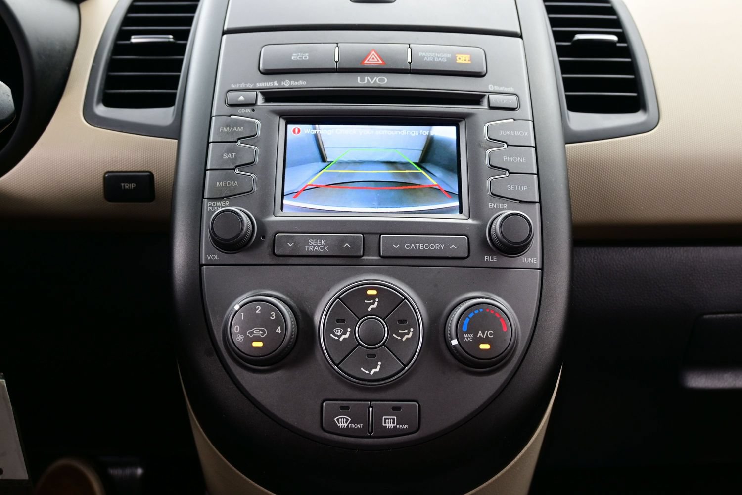 Used 2012 Kia Soul ! FWD image 18