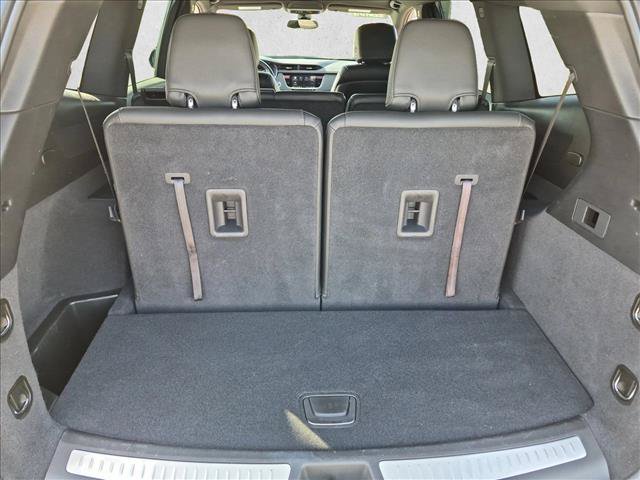 Used 2025 Cadillac XT6 Luxury FWD image 6