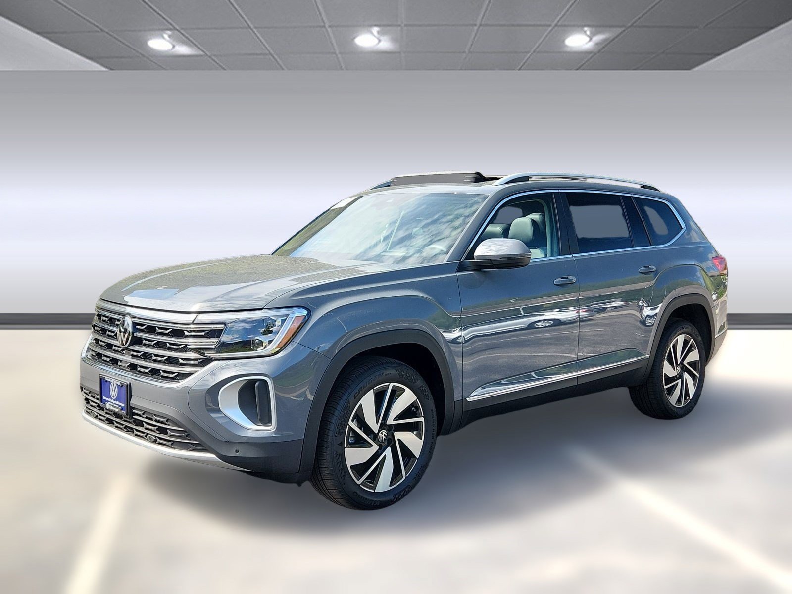 New 2025 Volkswagen Atlas SEL image 4
