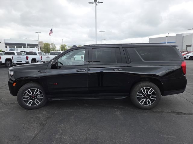 Certified 2023 GMC Yukon XL AT4 w/ LPO, Floor Liner Package AWD/4WD image 23