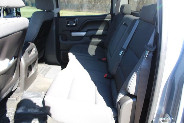 Used 2015 Chevrolet Silverado 2500 LT image 18