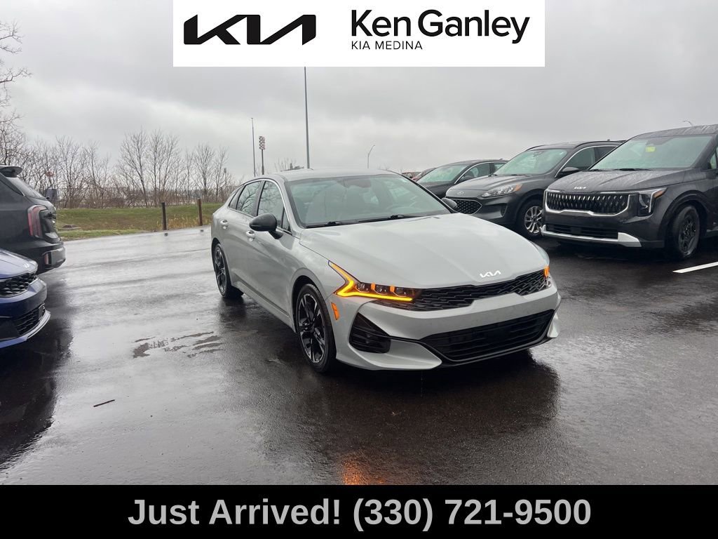 Used 2024 Kia K5 GT-Line w/ GT-Line Premium Package image 3