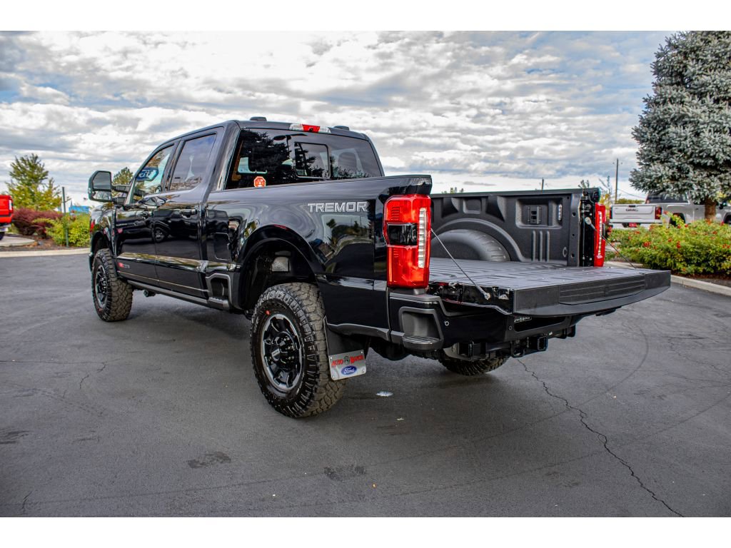 New 2026 Ford F250 Lariat image 8